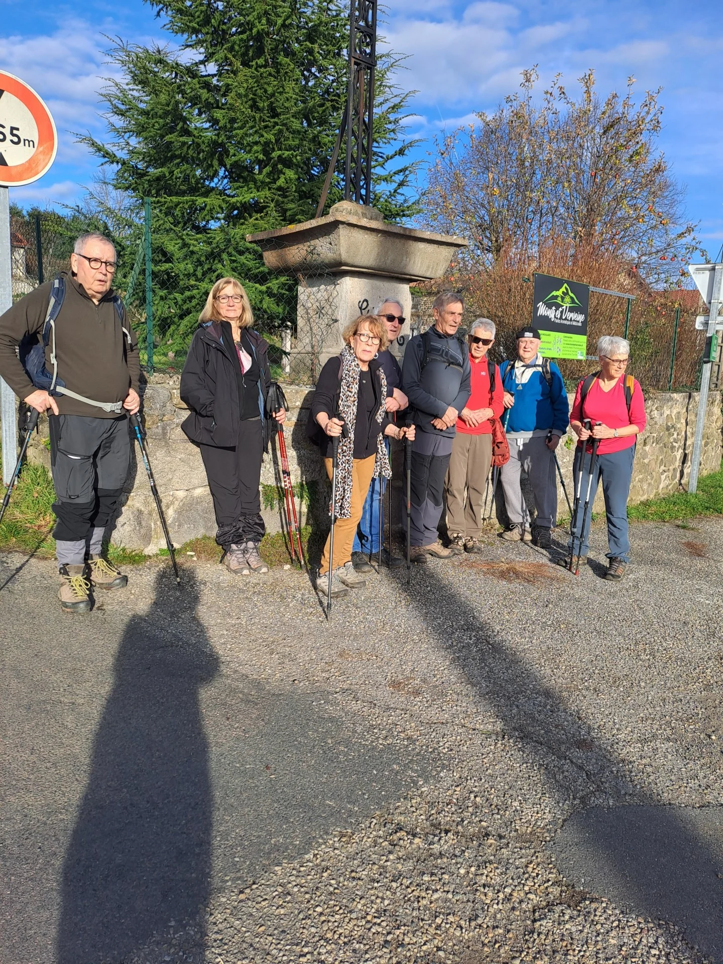 Arrêt photo devant une première croix
