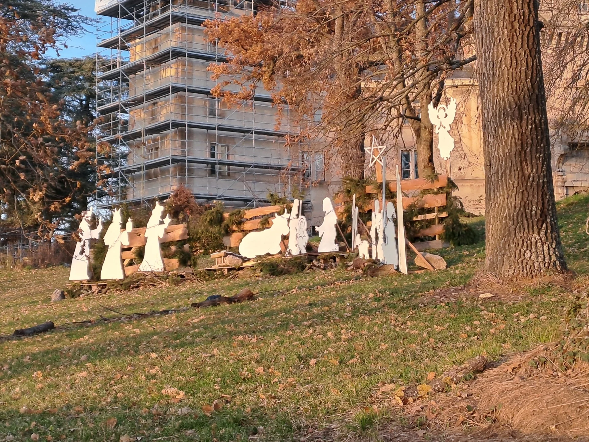Crèche originale en pleine nature